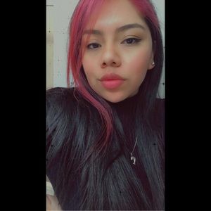 Meet your Posher, Keyla